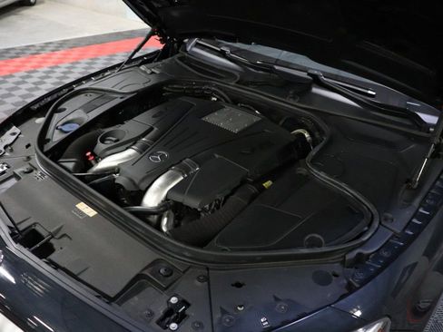 Used 2017 Mercedes-Benz S 550 Cabriolet image 95