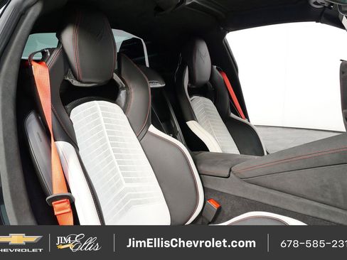 Used 2023 Chevrolet Corvette Z06 RWD image 21