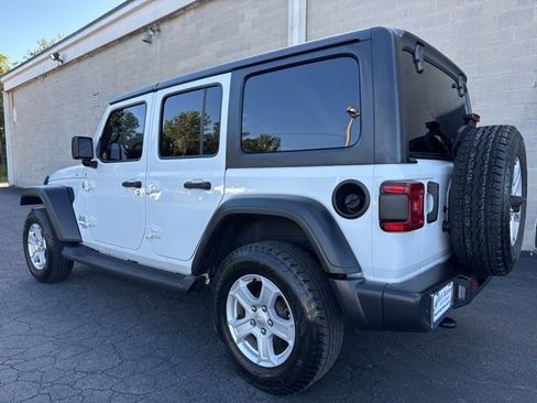 Used 2021 Jeep Wrangler Unlimited Sport S image 9