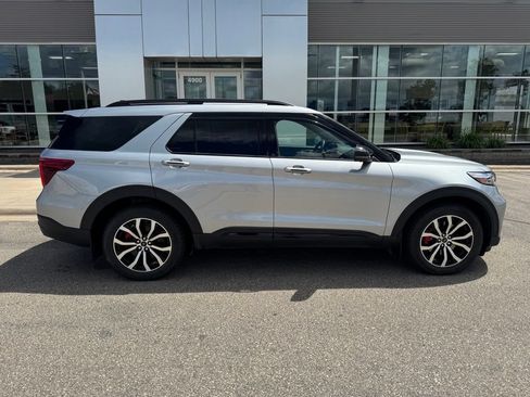 Certified 2023 Ford Explorer ST w/ Technology Package AWD/4WD image 42