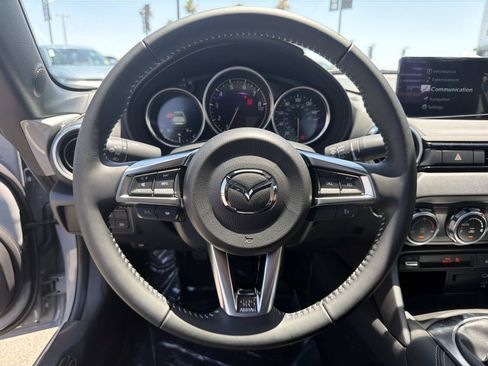 New 2026 MAZDA MX-5 Miata RF Grand Touring RWD image 7