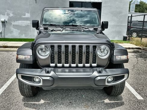 Used 2021 Jeep Gladiator Overland w/ Popular Equipment Package AWD/4WD image 12