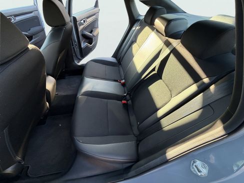 Used 2024 Honda Civic Sport image 14