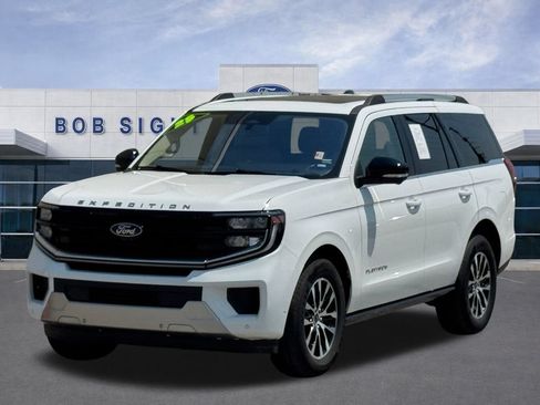 Used 2025 Ford Expedition Platinum AWD/4WD image 46