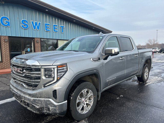 Used 2024 GMC Sierra 1500 SLT AWD/4WD image 2