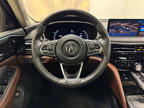 Used 2024 Acura MDX SH-AWD w/ Advance Package image 21