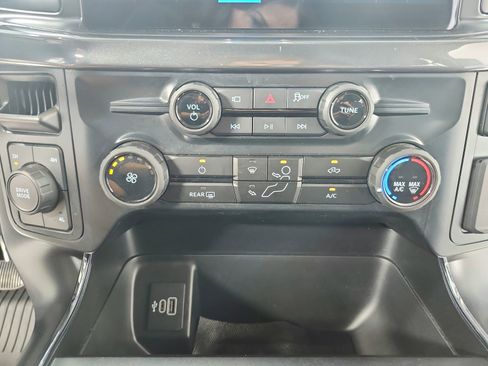 Used 2025 Ford F150 STX AWD/4WD image 29