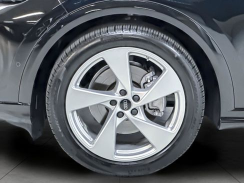 Used 2025 Audi Q5 Prestige w/ 20" Wheel Package AWD/4WD image 26