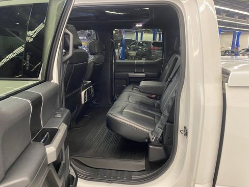 Used 2020 Ford F150 Platinum w/ Equipment Group 701A Luxury image 16