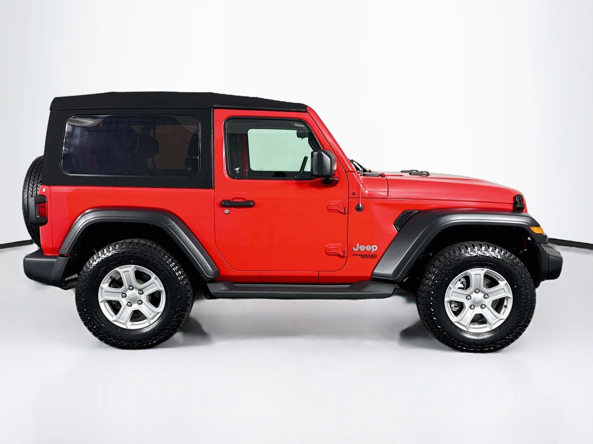 Used 2020 Jeep Wrangler Sport AWD/4WD image 16