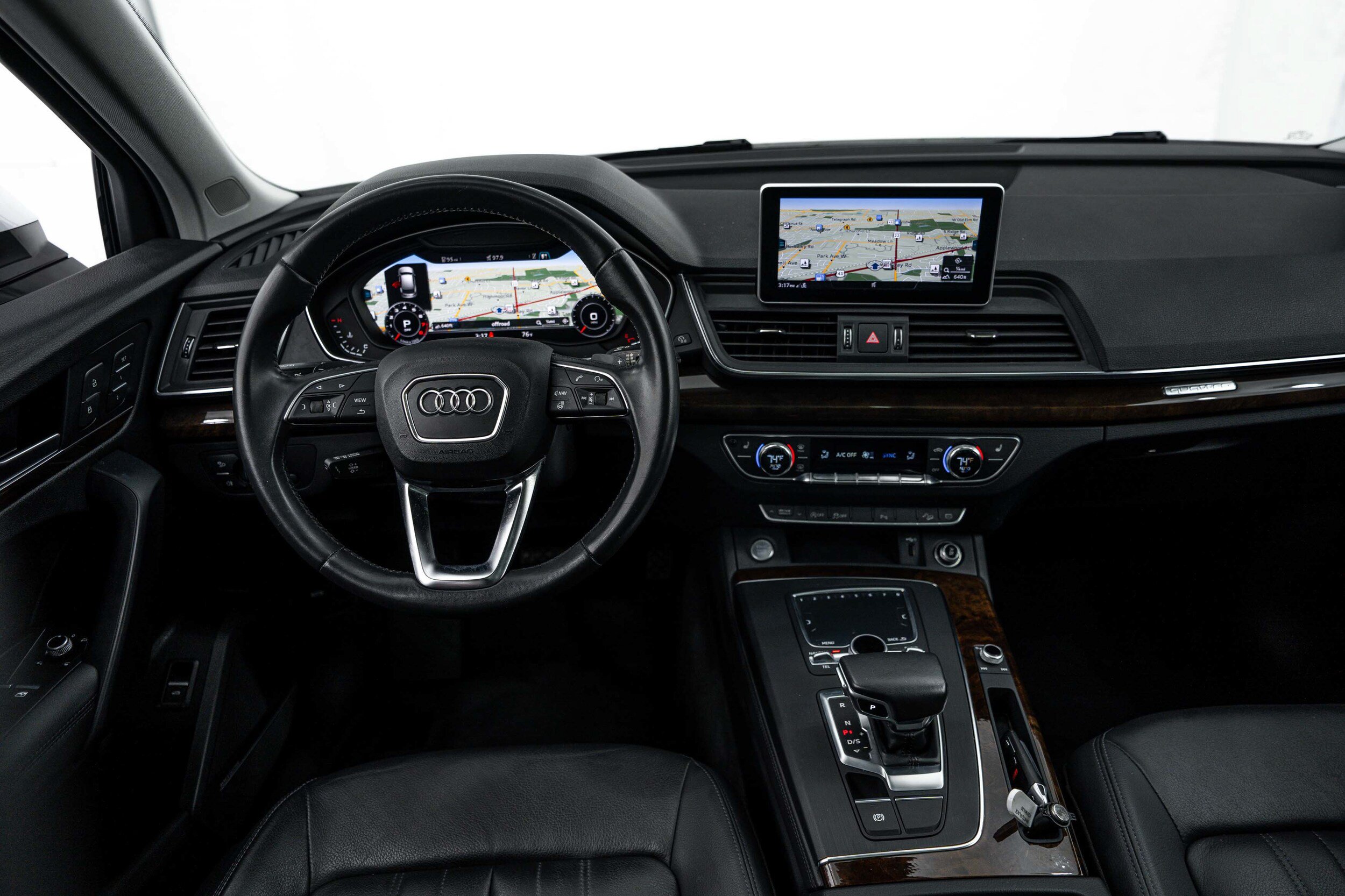 Used 2019 Audi Q5 2.0T Premium Plus w/ Premium Plus Package AWD/4WD image 22