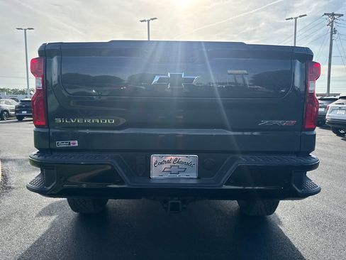 New 2026 Chevrolet Silverado 1500 ZR2 image 5