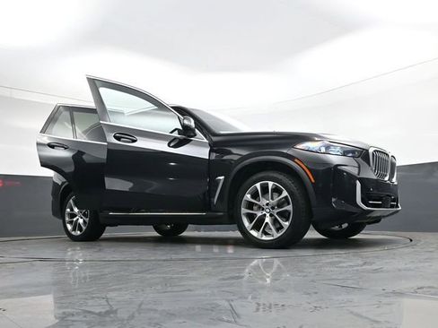 Used 2024 BMW X5 xDrive40i image 46