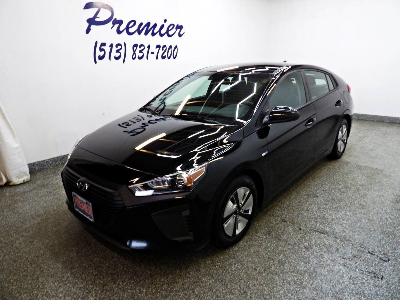 Used 2019 Hyundai Ioniq Blue FWD image 1