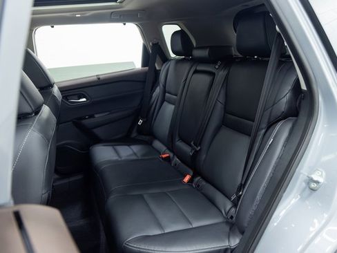 Used 2022 Nissan Rogue SL w/ SL Premium Package image 24