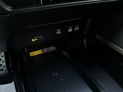 New 2026 Toyota Camry SE image 23