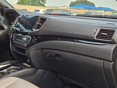 Used 2022 Honda Passport Elite image 15