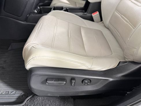Used 2020 Honda CR-V EX-L image 11