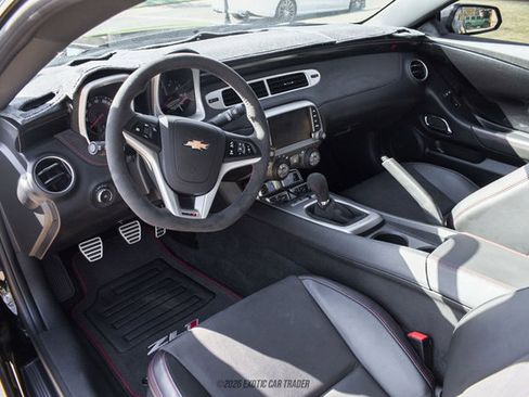 Used 2014 Chevrolet Camaro ZL1 image 22