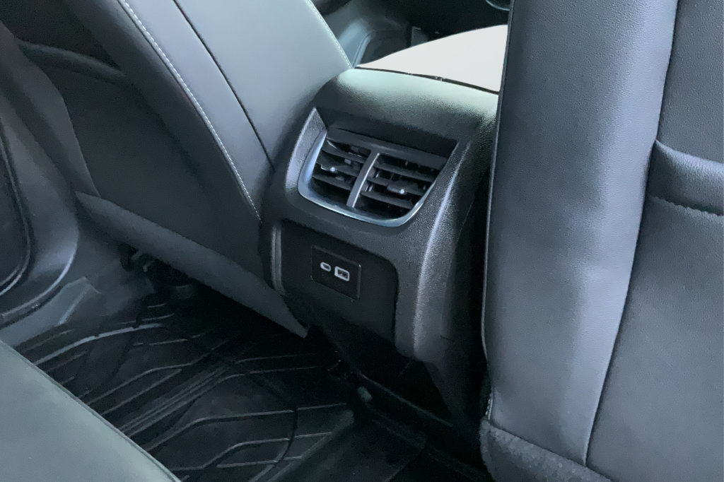 Used 2024 Chevrolet Blazer LT w/ LPO, Floor Liner Package FWD image 21