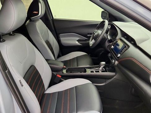 Used 2023 Nissan Kicks SR w/ SR Premium Package FWD image 24