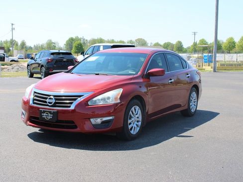 Used 2015 Nissan Altima 2.5 S w/ Power Driver Seat Package image 4