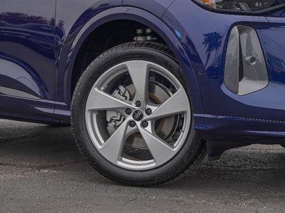 New 2025 Audi Q5 Premium Plus