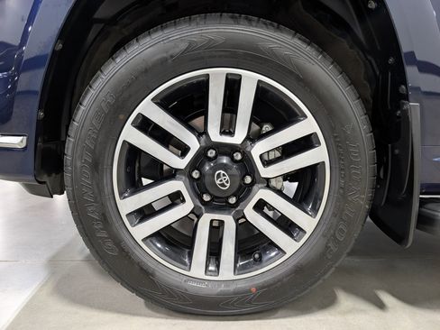 Used 2023 Toyota 4Runner Limited image 9