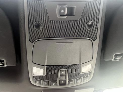 Used 2018 Ford F150 Lariat w/ Equipment Group 502A Luxury image 29