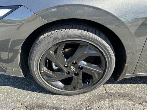 New 2026 Hyundai Elantra Sport FWD image 24