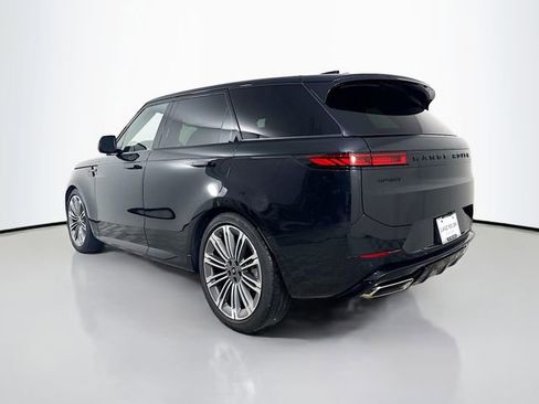 Used 2025 Land Rover Range Rover Sport Dynamic SE AWD/4WD image 7