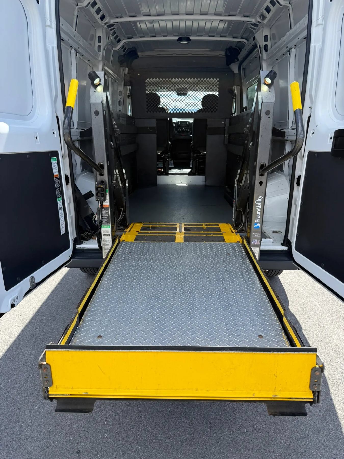 Used 2016 RAM ProMaster 1500 FWD image 6