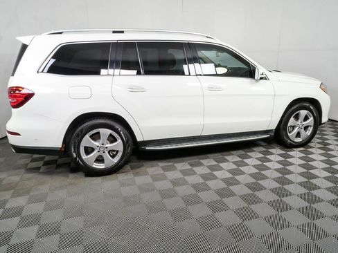 Used 2017 Mercedes-Benz GLS 450 4MATIC image 2