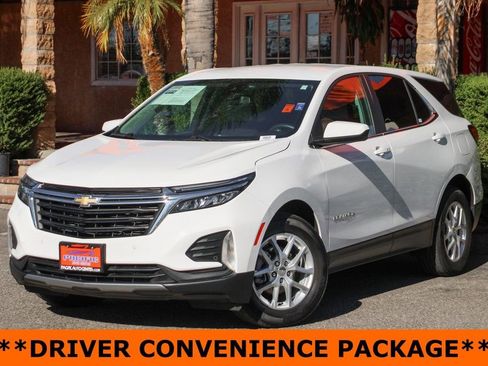 Used 2023 Chevrolet Equinox LT w/ Driver Convenience Package image 4