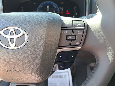 Used 2026 Toyota Camry LE w/ Convenience Package image 19