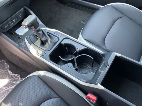 New 2026 Kia K4 GT-Line FWD image 9