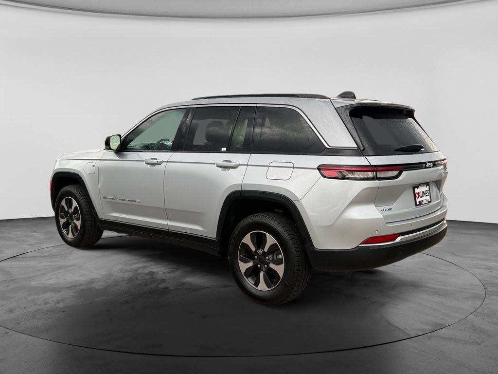 Used 2024 Jeep Grand Cherokee Limited 4xe AWD/4WD image 7