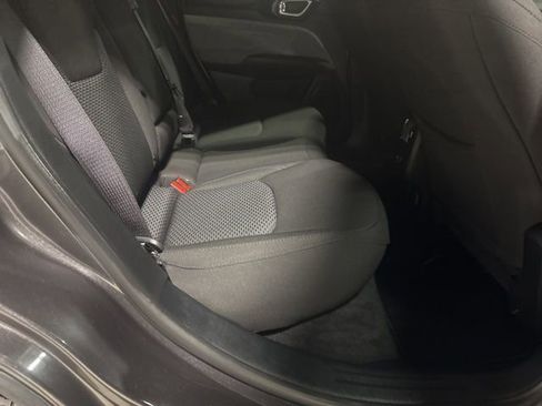 Used 2023 Jeep Compass Sport image 10