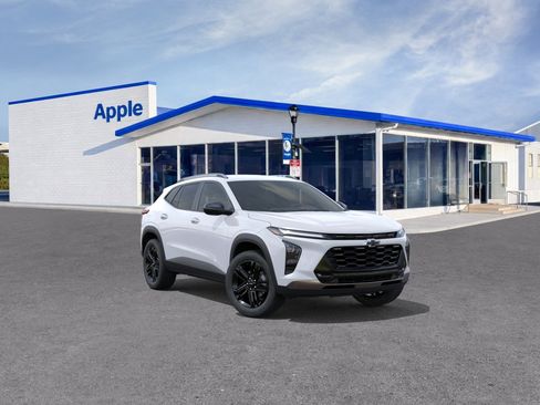 New 2026 Chevrolet Trax ACTIV FWD image 1