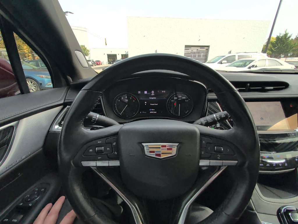 Used 2024 Cadillac XT6 Premium Luxury w/ Technology Package AWD/4WD image 14