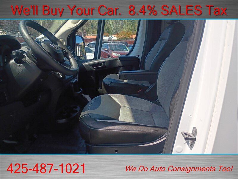 Used 2025 RAM ProMaster 2500 w/ Convenience Group FWD image 9
