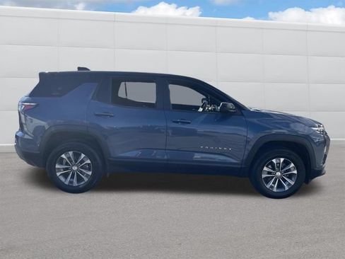 Used 2026 Chevrolet Equinox LT w/ LPO, Floor Liner Package AWD/4WD image 9