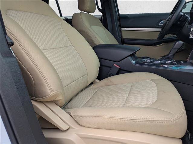 Used 2016 Ford Explorer FWD image 19