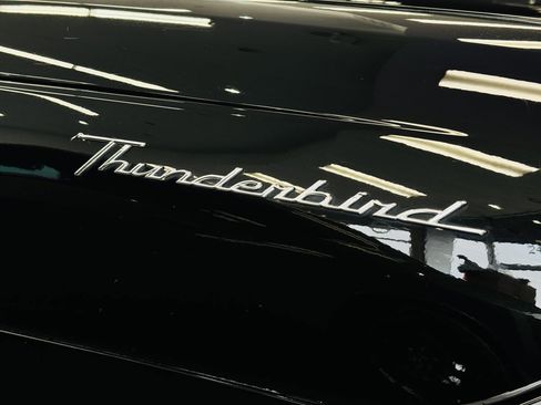 Used 2002 Ford Thunderbird RWD image 14