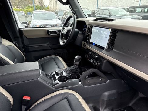 New 2026 Ford Bronco Big Bend w/ Black Diamond Package AWD/4WD image 28