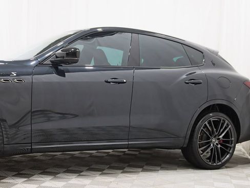 Used 2022 Maserati Levante Modena S AWD/4WD image 4