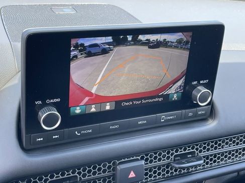 Certified 2025 Honda HR-V Sport image 18
