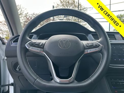 Certified 2023 Volkswagen Tiguan SE AWD/4WD image 9