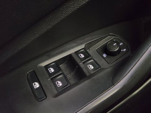 Used 2020 Volkswagen Jetta SE FWD image 27