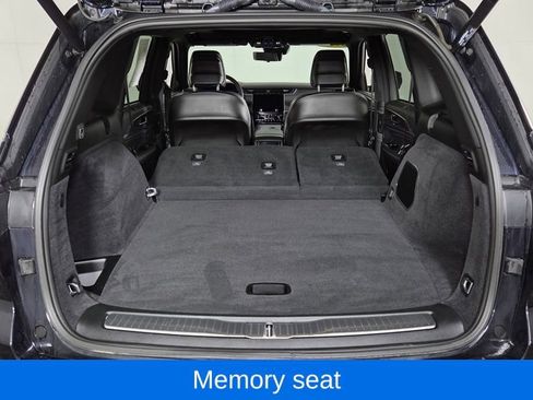 Used 2023 Jeep Grand Cherokee Overland w/ Luxury Tech Group IV image 11